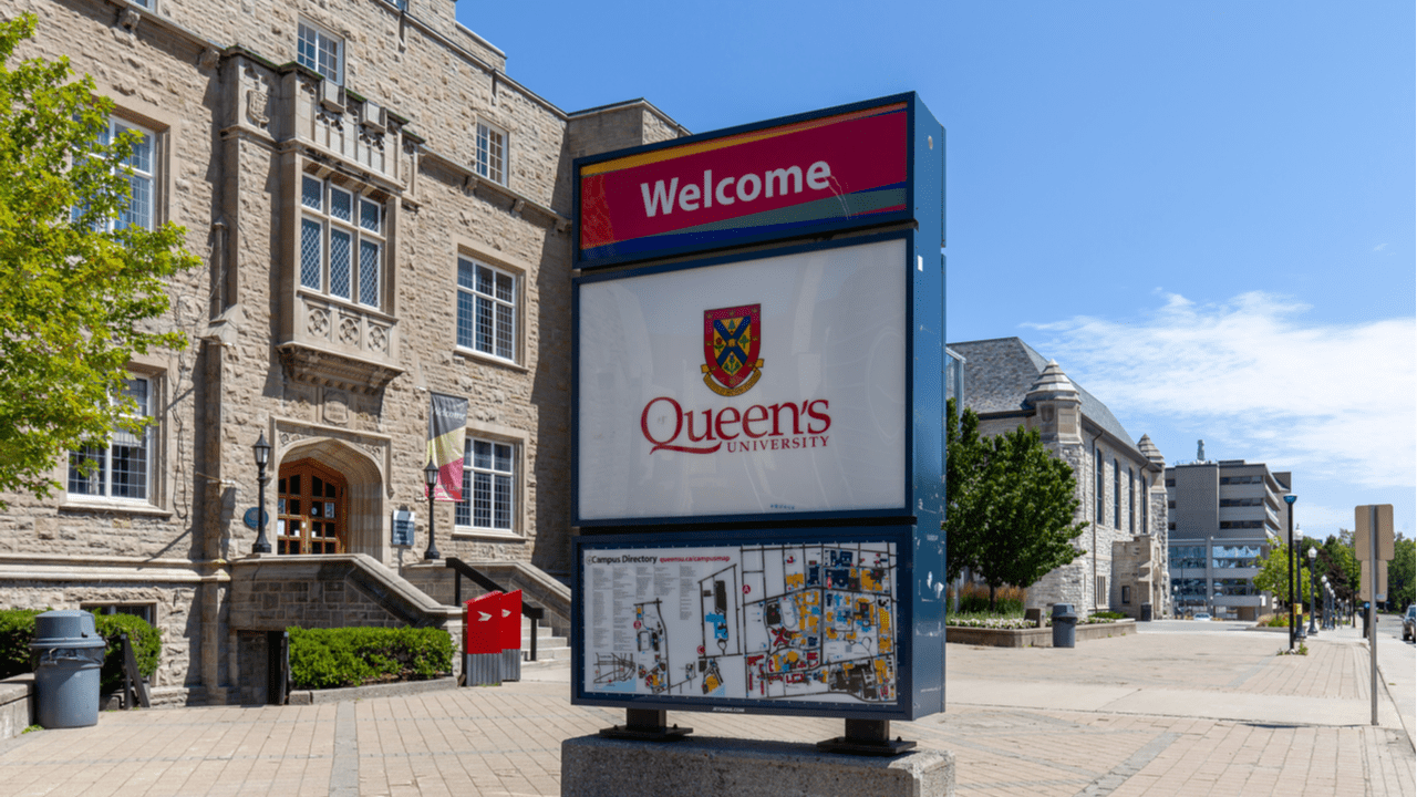 Queen's University Canada MiM