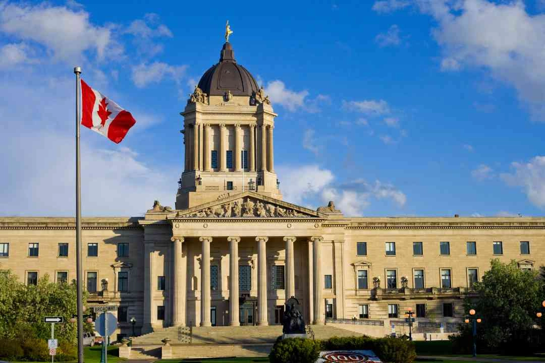 Top MEM Schools in Canada: Your Guide to the Best Programs for 2025
